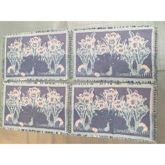 Vintage Woven Easter Placemats – Tulips & Bunny – 18"x12"- W Fringe Set of 4 EUC - Picture 8 of 10